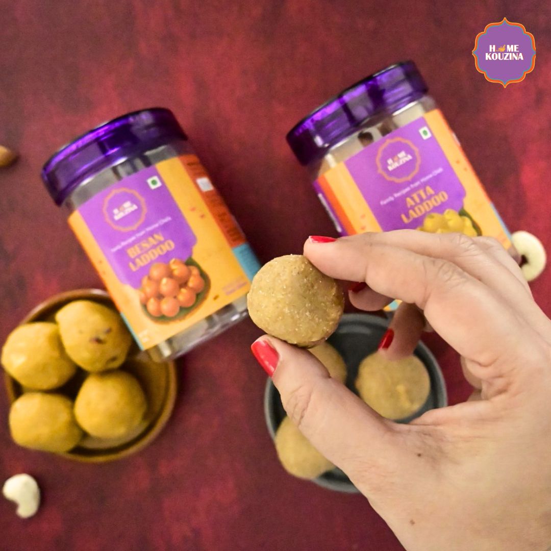 Besan & Atta Gond Laddoo Duo